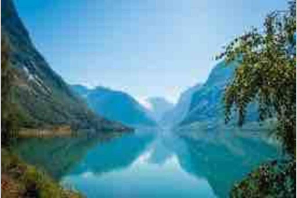 Hytte I Stryn Med Elbil Lader Εξωτερικό φωτογραφία
