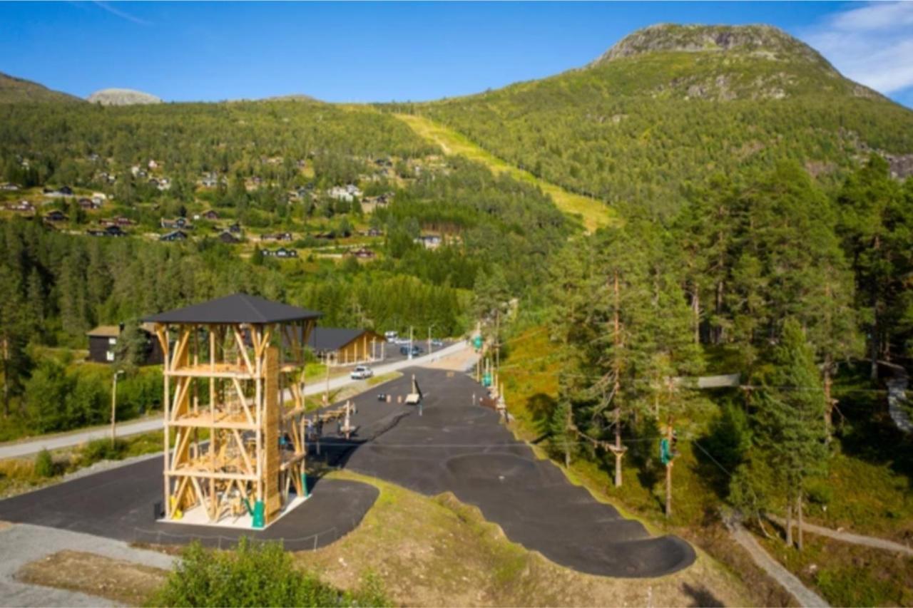 Hytte I Stryn Med Elbil Lader Εξωτερικό φωτογραφία