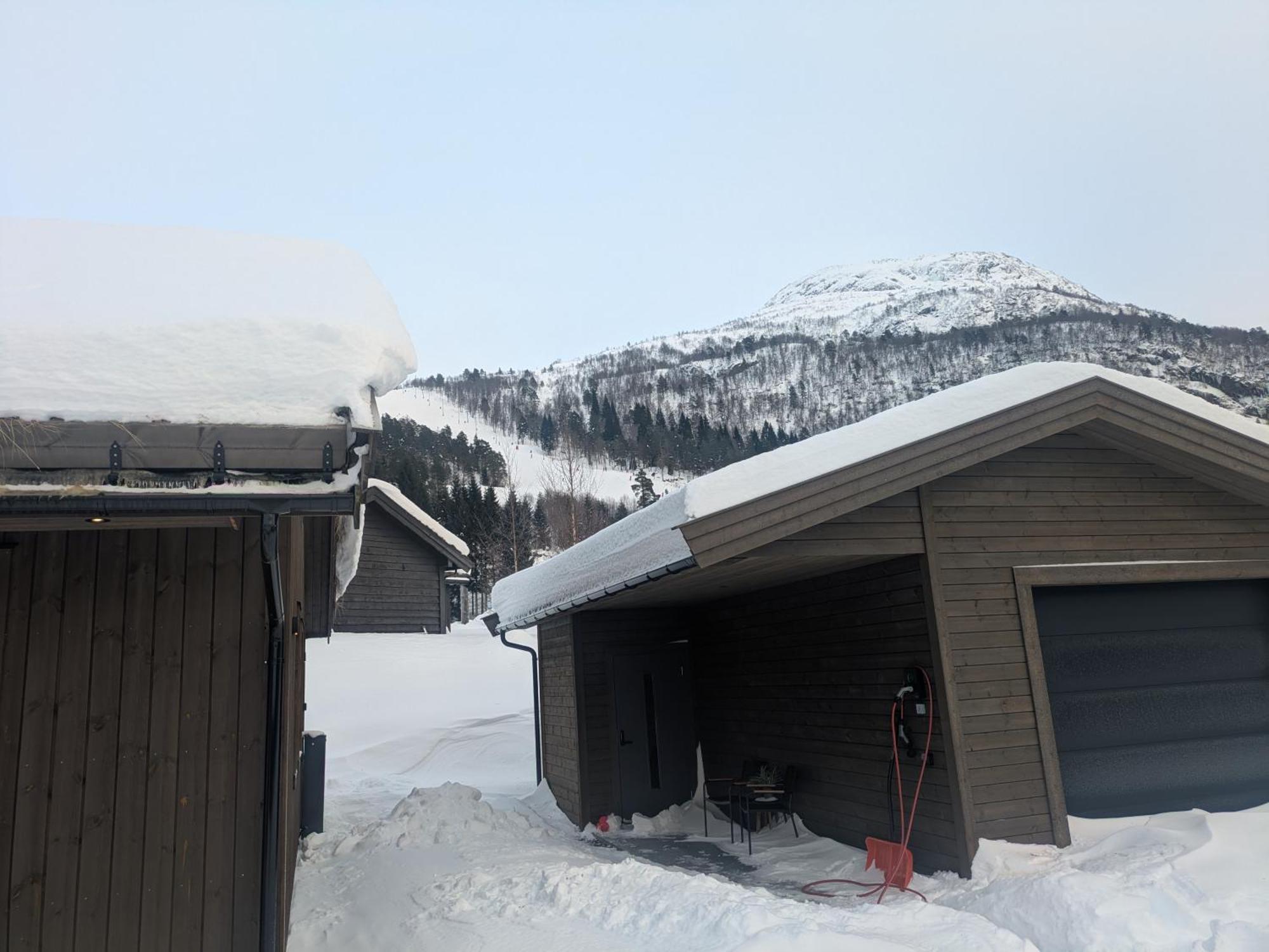 Hytte I Stryn Med Elbil Lader Εξωτερικό φωτογραφία